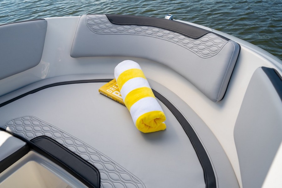 BAYLINER ELEMENT M15 - 15