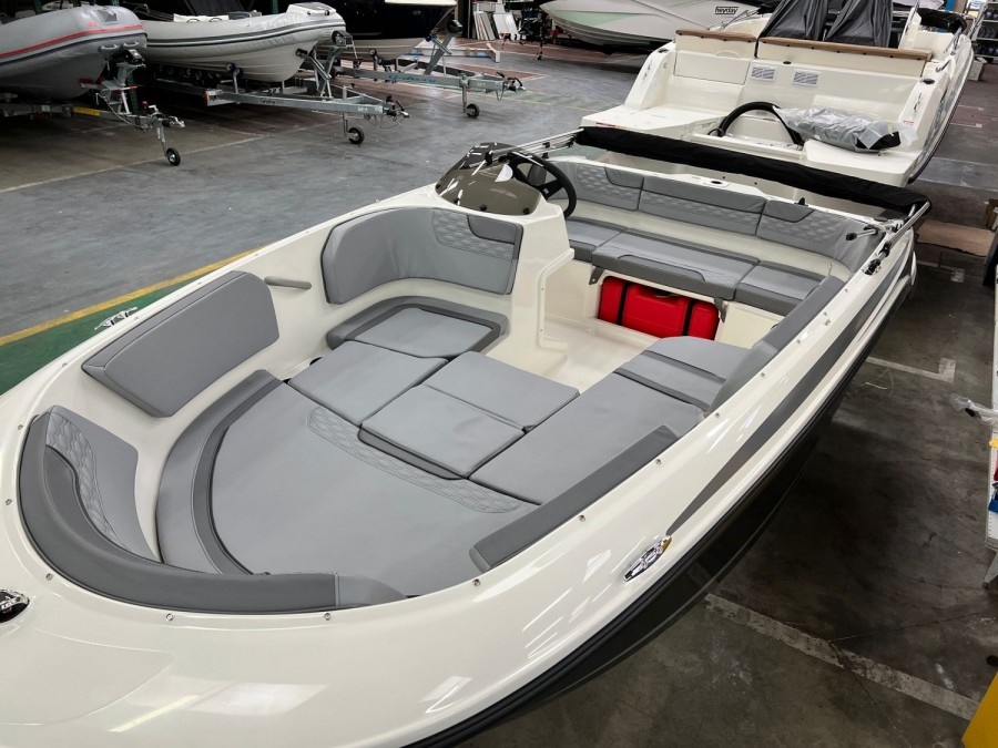 BAYLINER ELEMENT M15 - 8