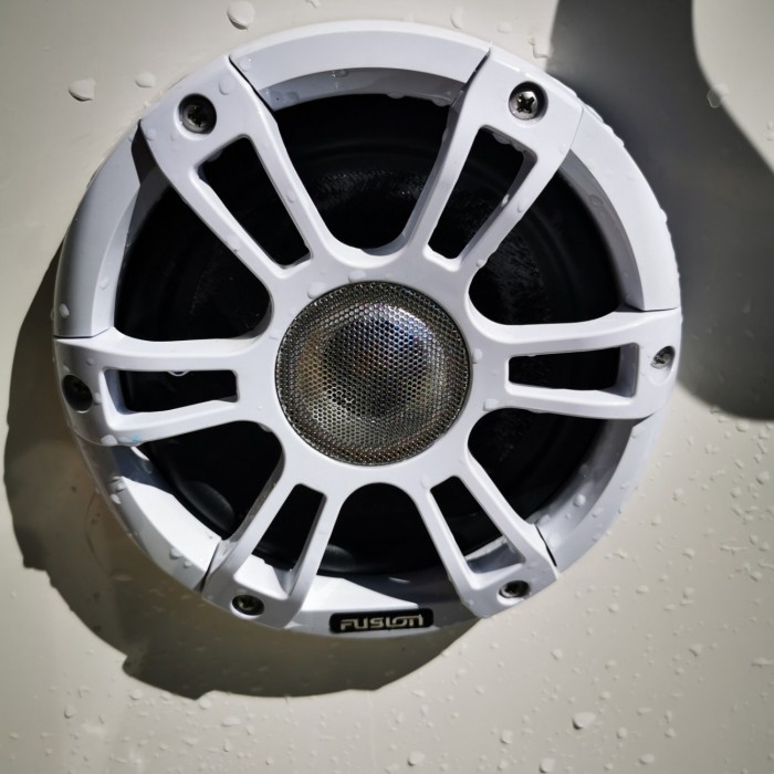 BAYLINER VR5 - 18