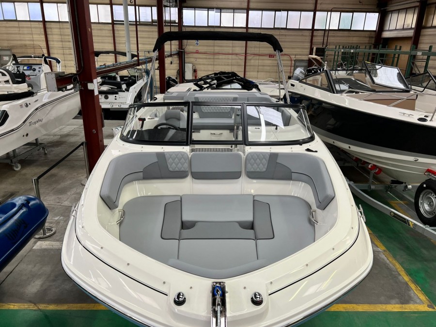 BAYLINER VR6 - 12