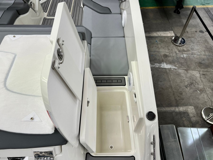 BAYLINER VR6 - 7