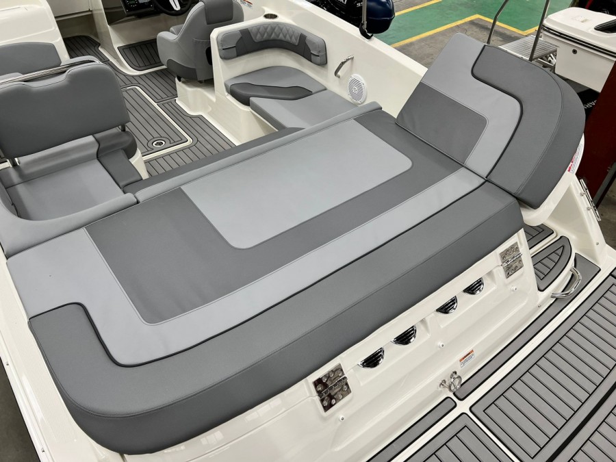 BAYLINER VR6 - 4