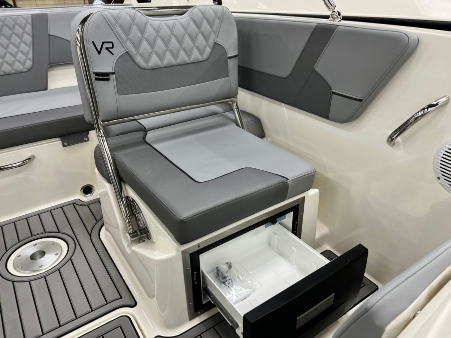 BAYLINER VR6 - 15