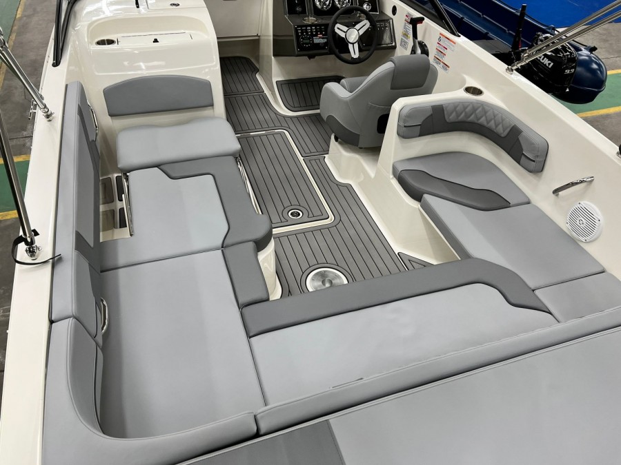 BAYLINER VR6 - 8