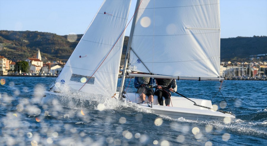 BENETEAU FIRST 14 - 2