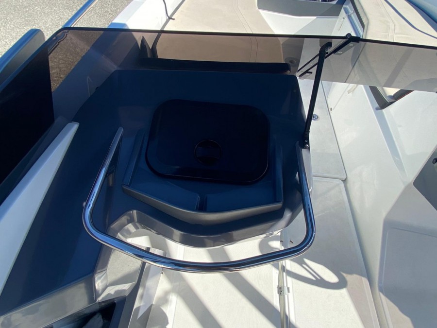 BENETEAU FLYER 6.6 SPORTDECK - 8