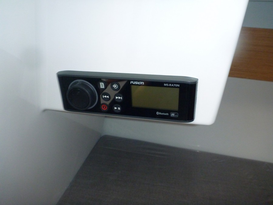 BENETEAU FLYER 7 SUNDECK - 11