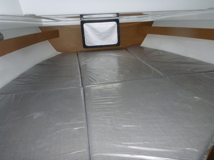 BENETEAU FLYER 7 SUNDECK - 9