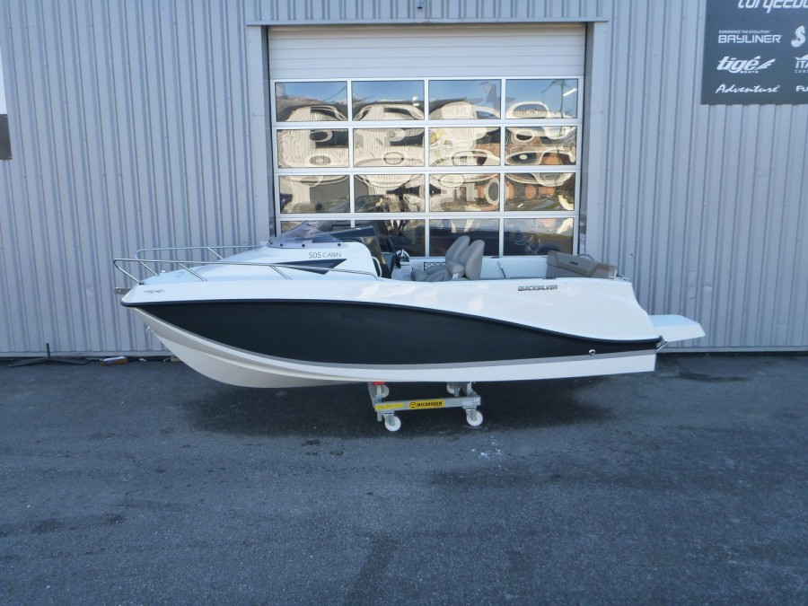 Quicksilver Activ 505 Cabin