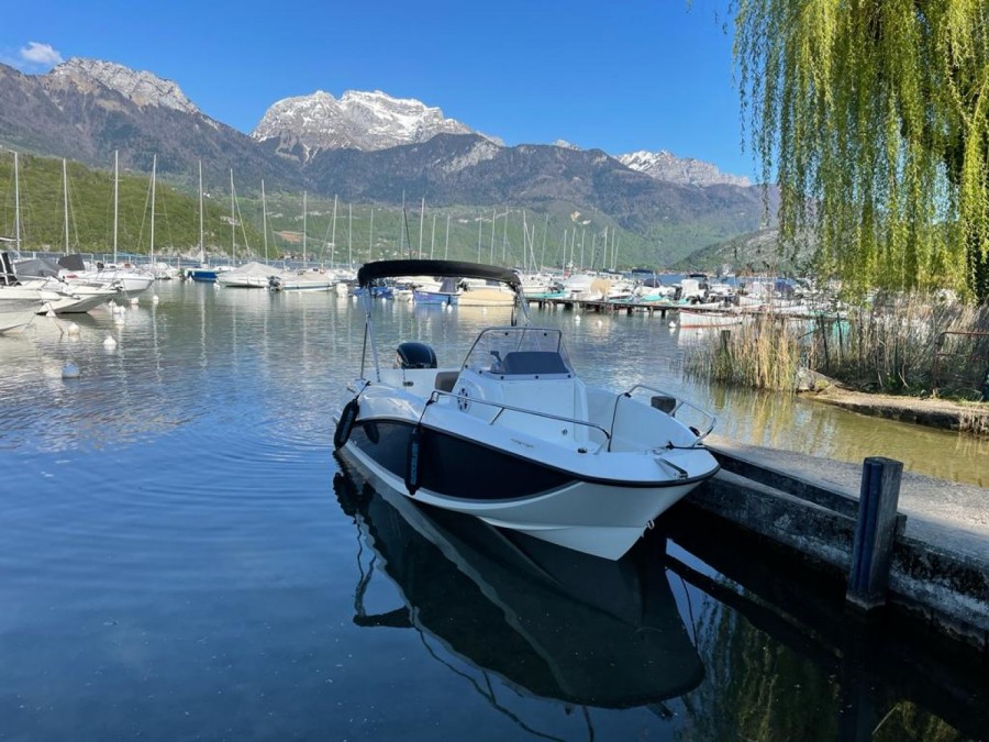 Quicksilver Activ 505 Open