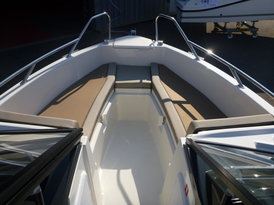 QUICKSILVER ACTIV 555 BOWRIDER - 4