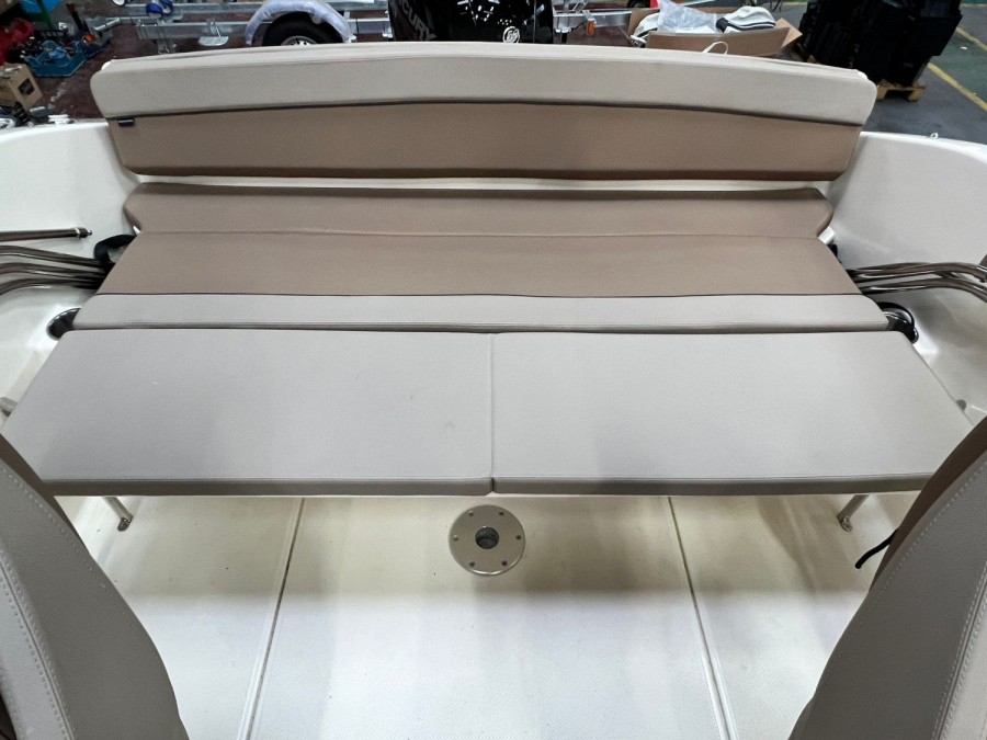 QUICKSILVER ACTIV 605 CRUISER - 6