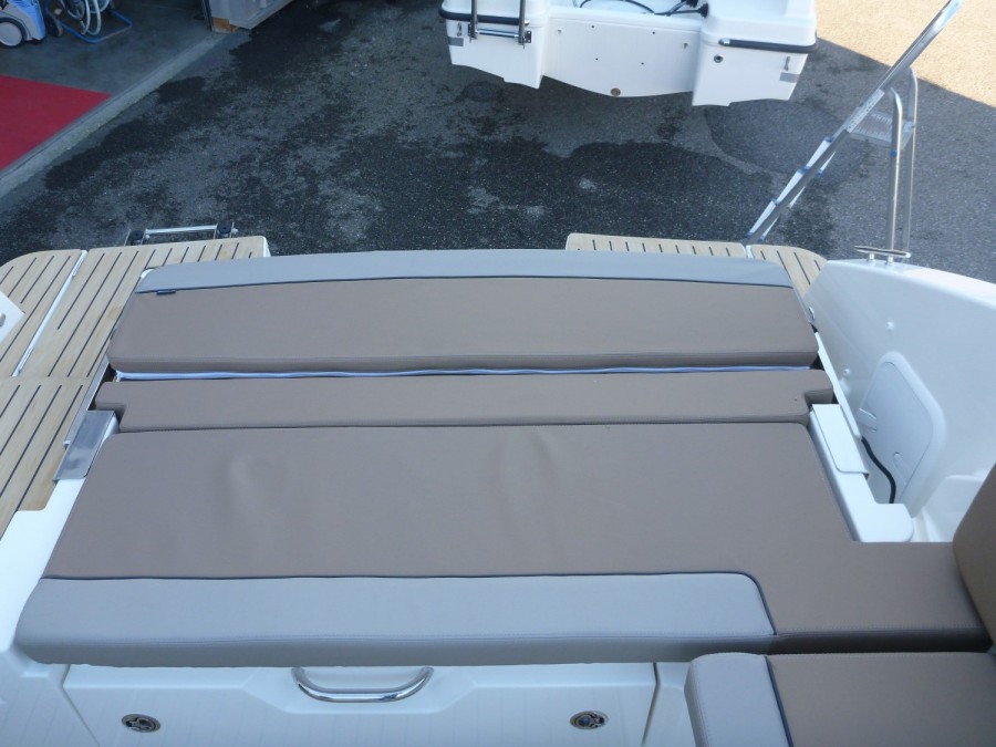 QUICKSILVER ACTIV 675 BOWRIDER - 6