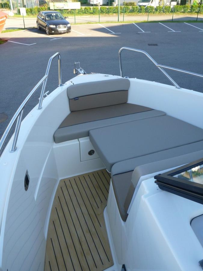 QUICKSILVER ACTIV 675 BOWRIDER - 14