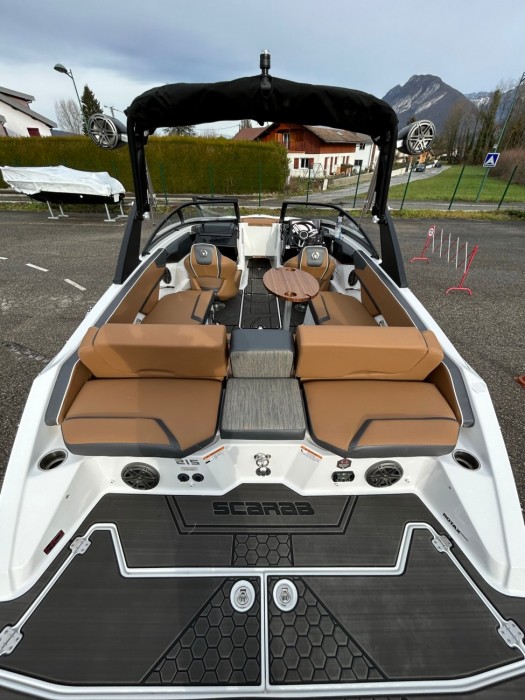 SCARAB BOATS 215 IDENTITY - 6